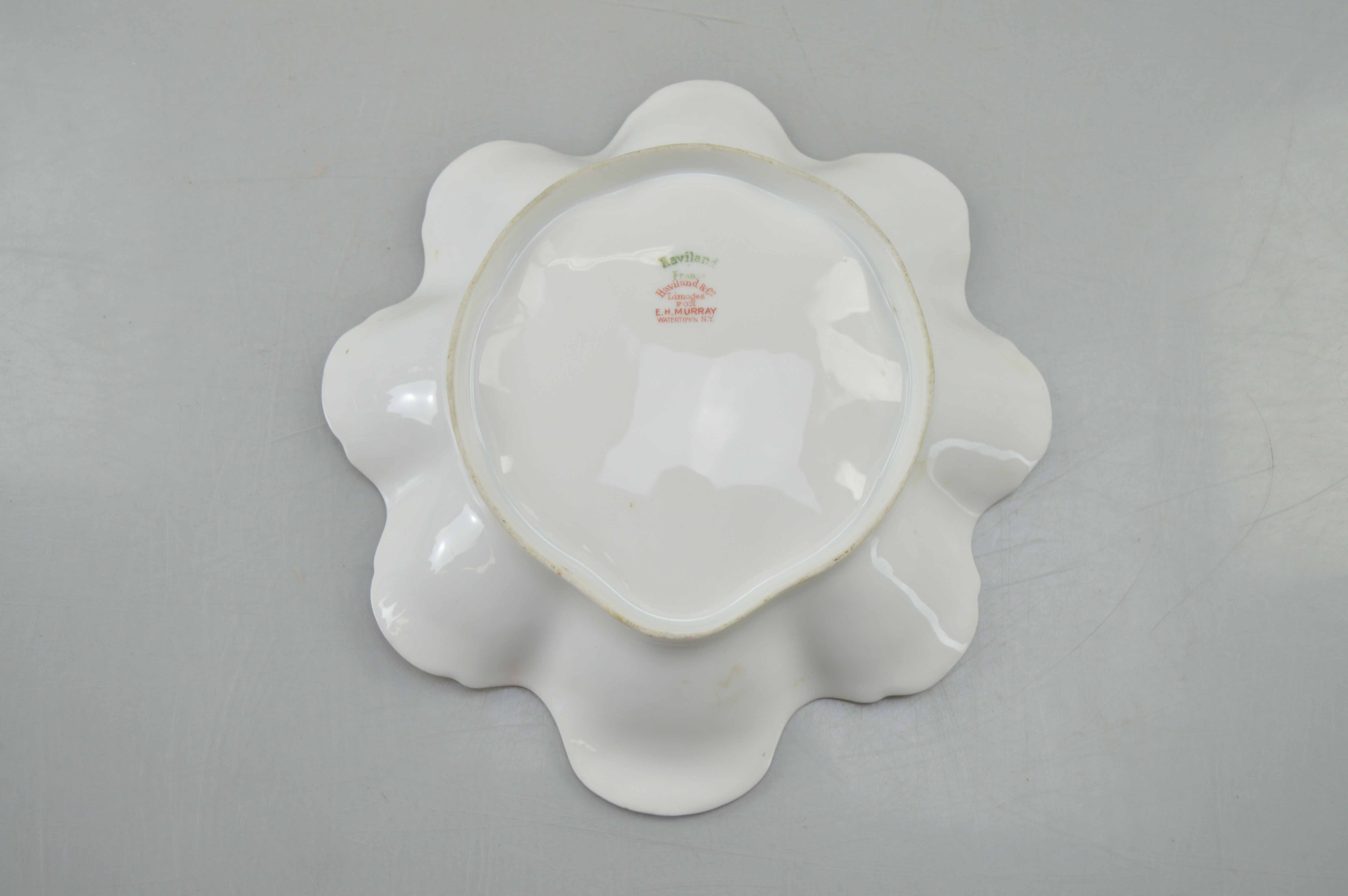 Gold-Rimmed China Collection