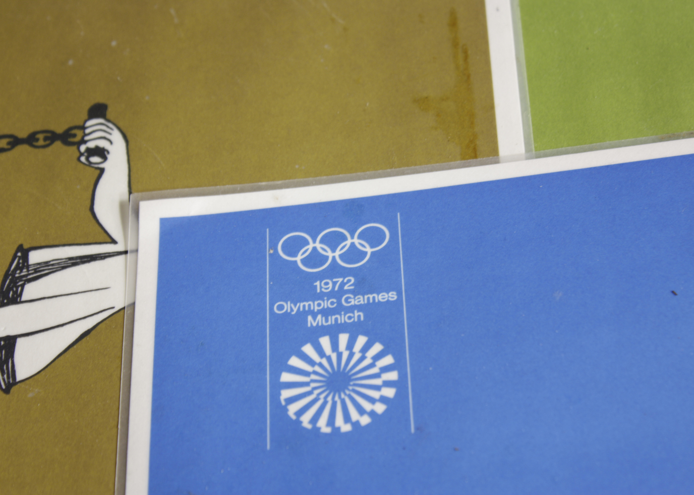 BC Comics 'Grog' Serving Set