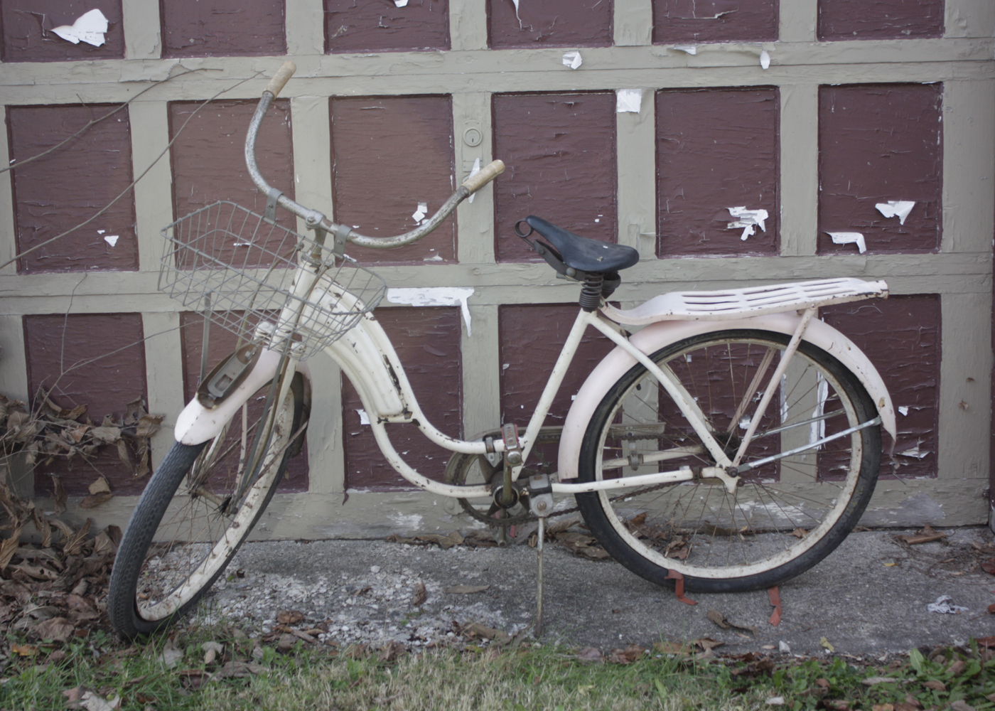 Circa 1940s Wards Hawthorne Women's Bicycle