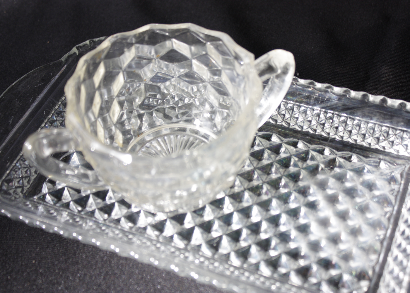 Americana Style Glassware Serving Set