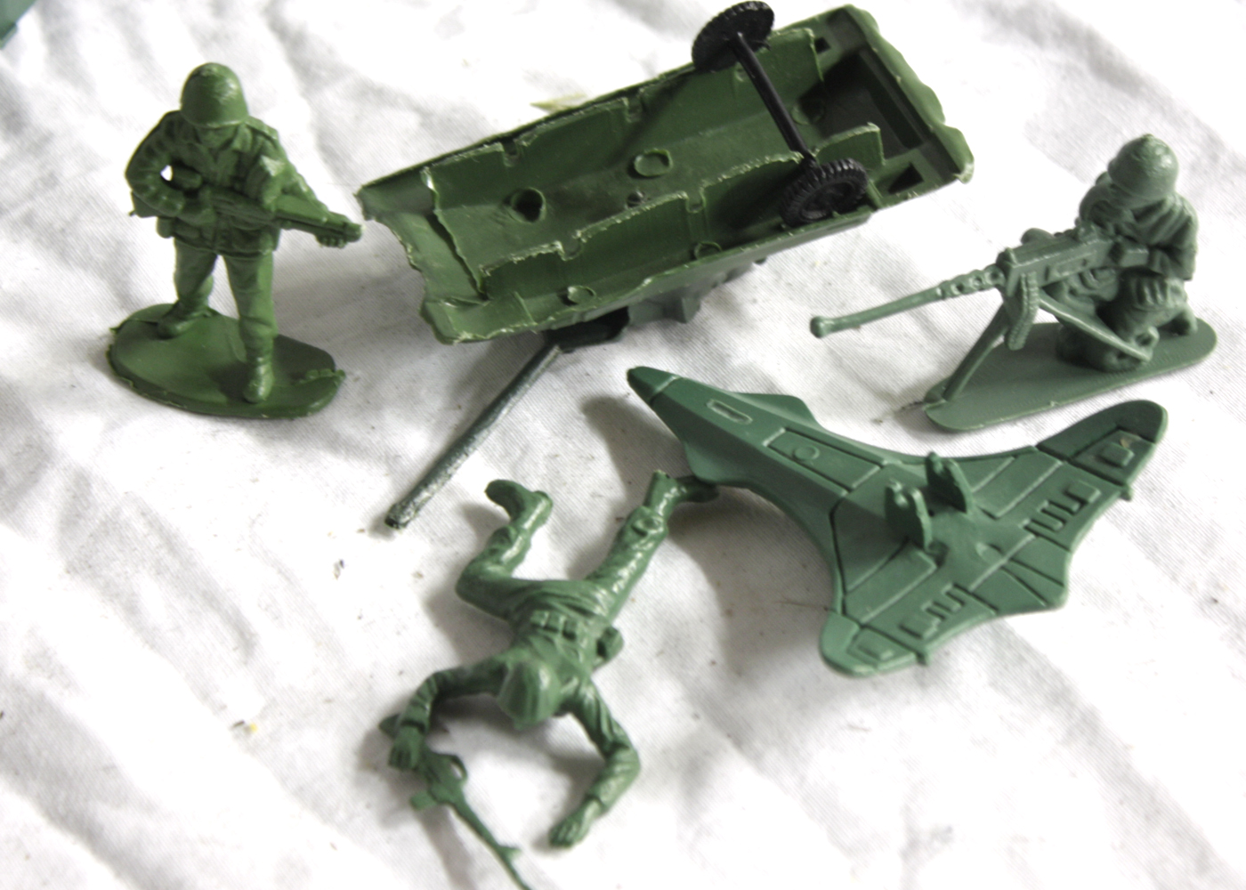 Vintage Plastic Toy Soldiers, Ninjas and Native American Warriors