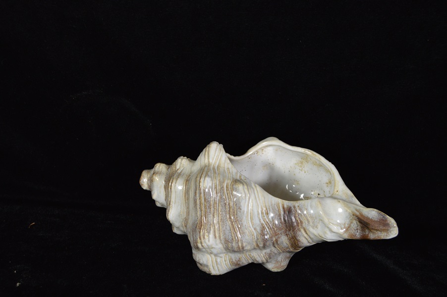 Assortment of Mid 20th Century Decorative Items