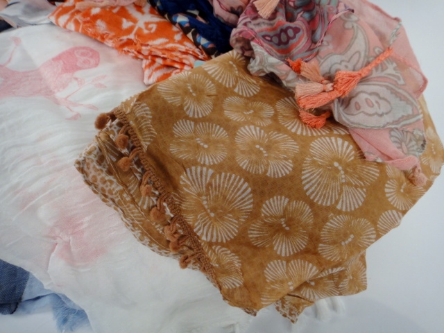 Large Metal Silver Tone Compote Displaying 15 New Scarves