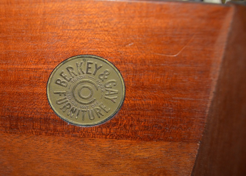 Berkey & Gay Mirrored Vanity