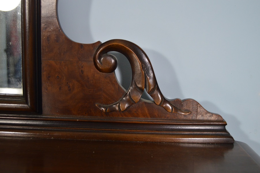 Berkey & Gay Mirrored Vanity