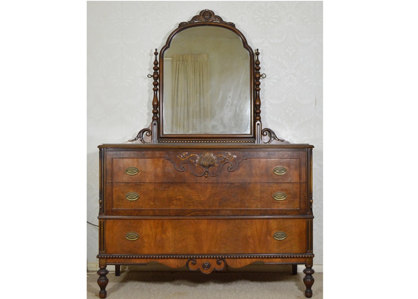 Berkey & Gay Mirrored Dresser