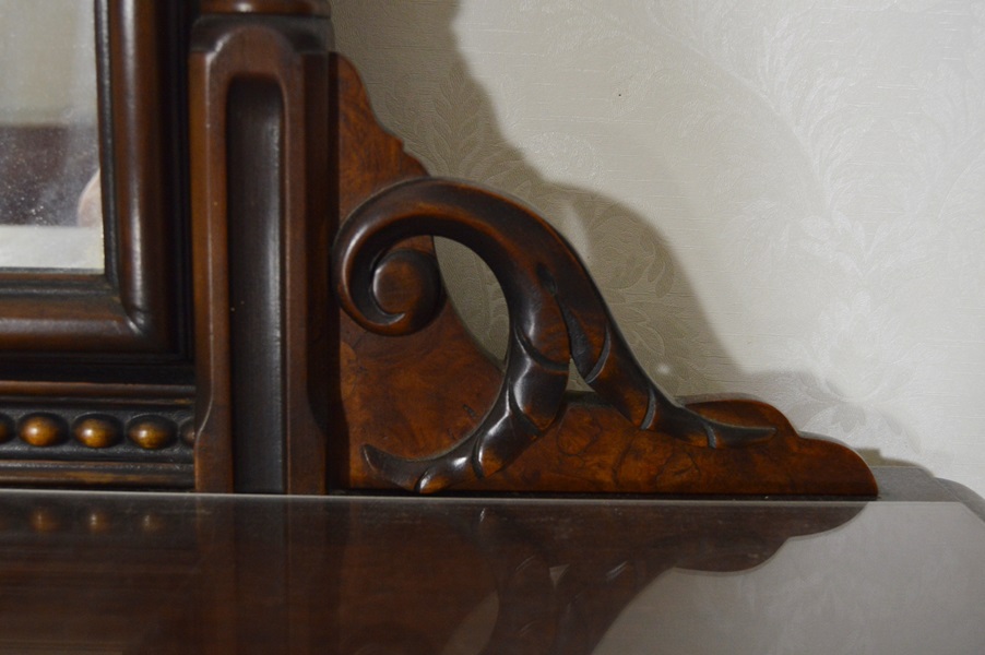 Berkey & Gay Mirrored Dresser