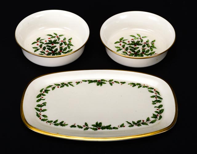 Lenox "Holiday" Fine China Dinnerware Collection