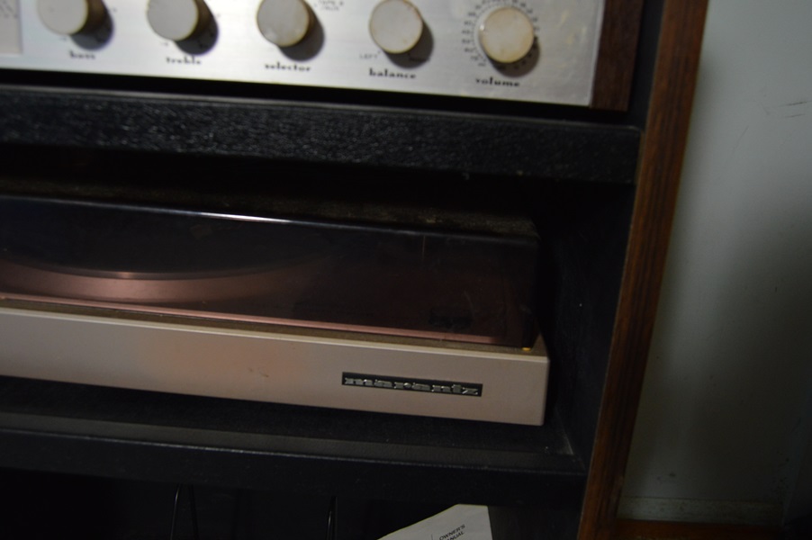 Vintage Stereo System and Cabinet