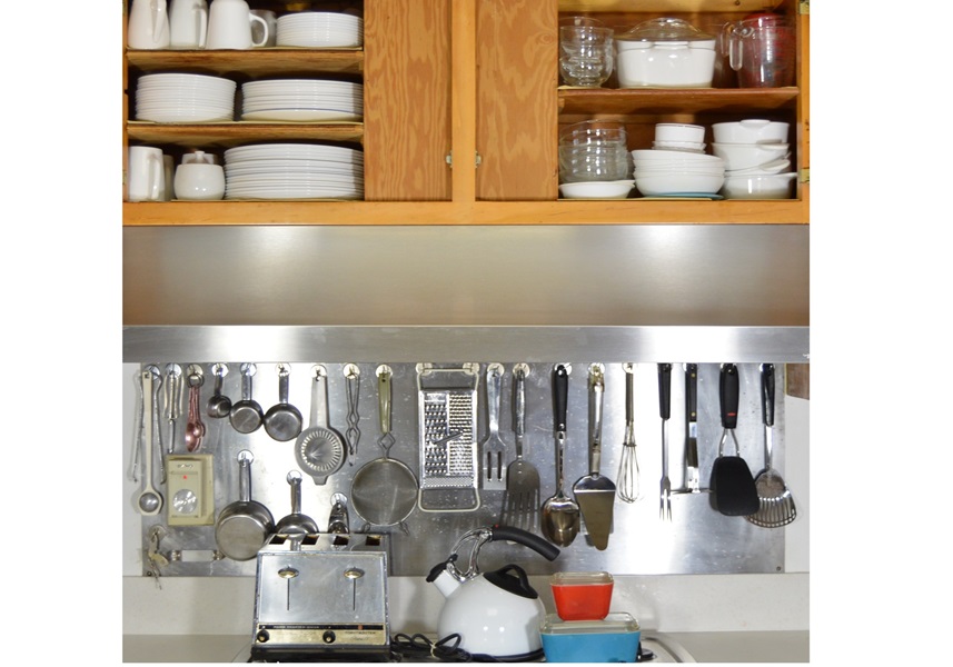 Kitchenalia Clean Out Lot