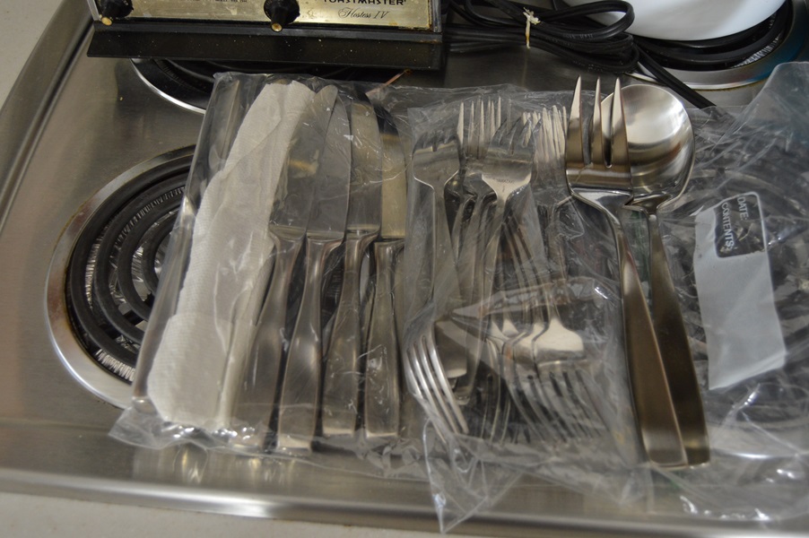 Kitchenalia Clean Out Lot