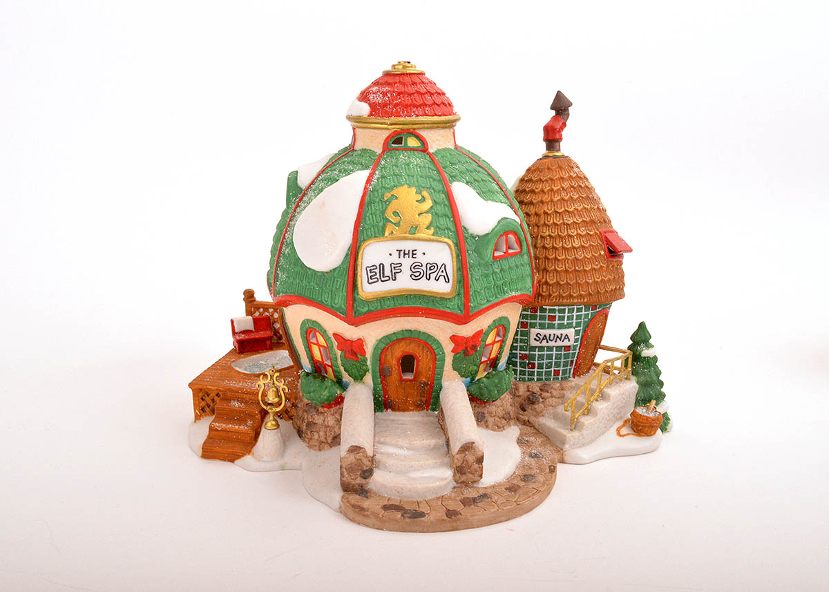 Department 56 Heritage Village North Pole Series Elf Land Set