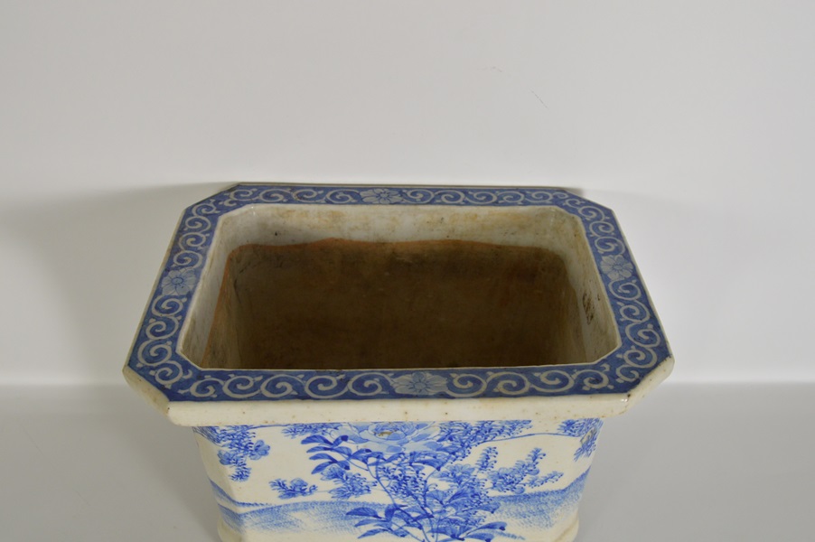 Asain Blue and White Porcelain Planter