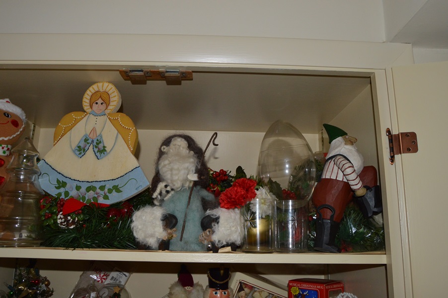 Assortment of Christmas Theme Items