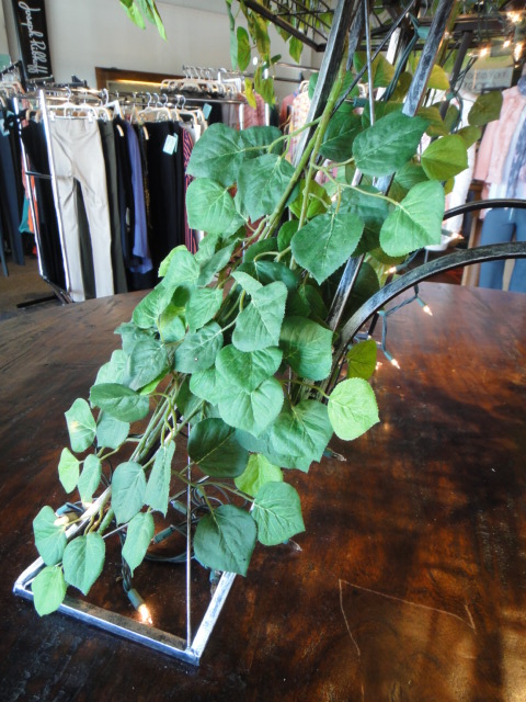 Zaer Ltd. International Eiffel Tower Plant Stand