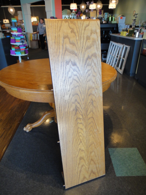 Antique Oak Round Table