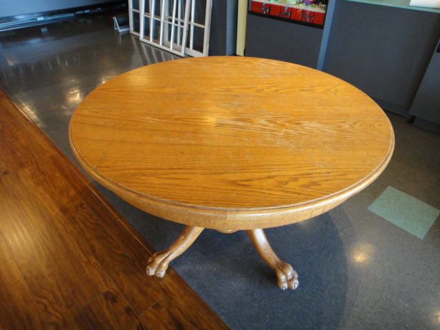 Antique Oak Round Table