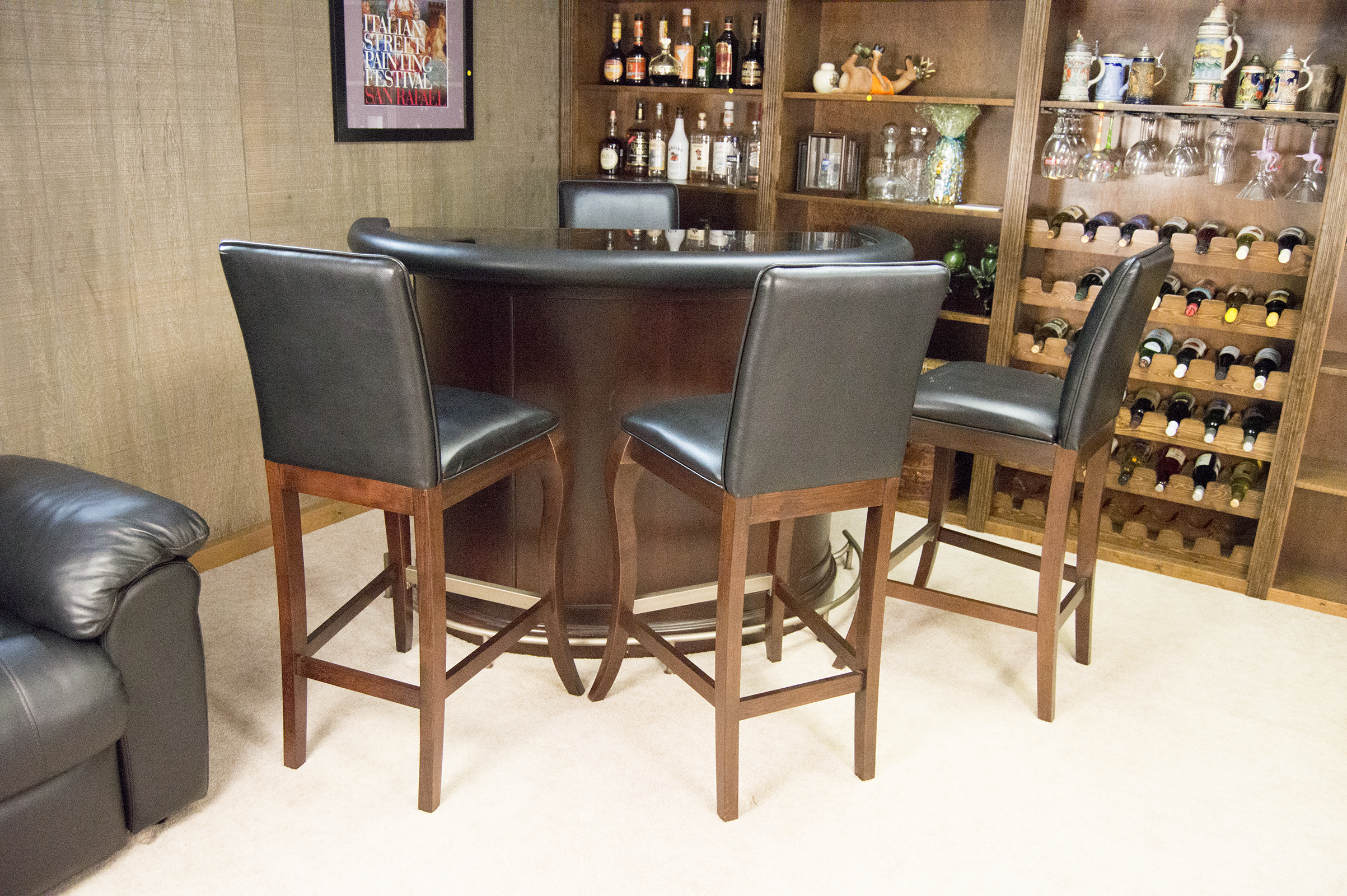 Movable Bar with Stools