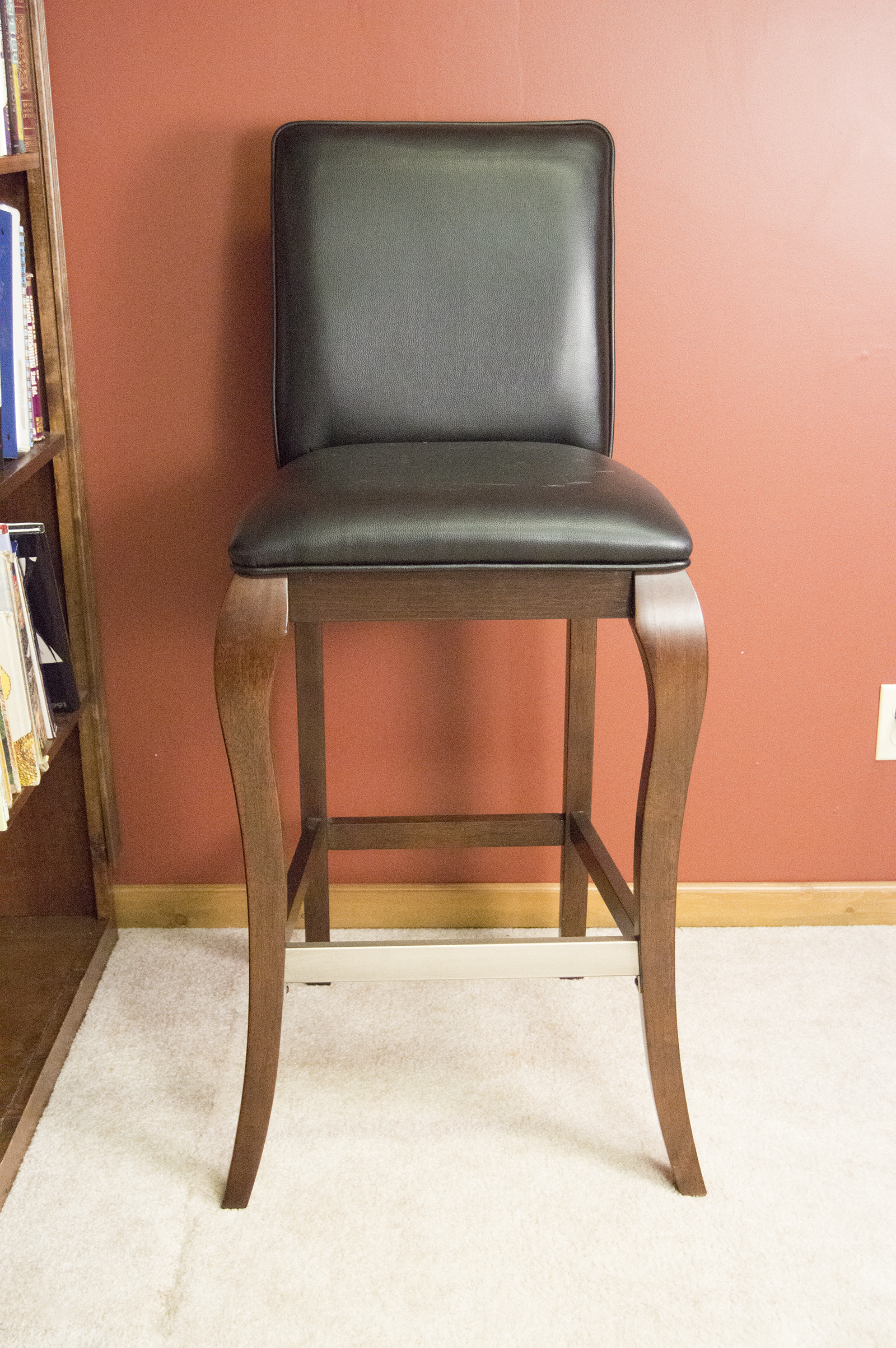 Movable Bar with Stools