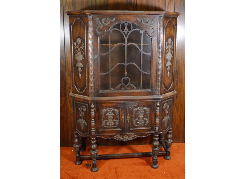 Batesville Cabinet Company China Cabinet