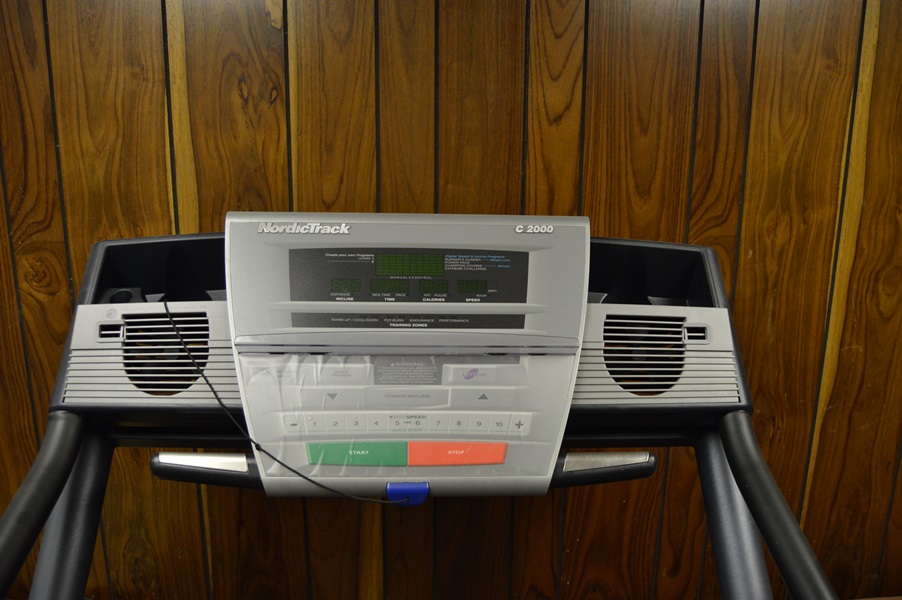 Nordictrack Tredmill C2000