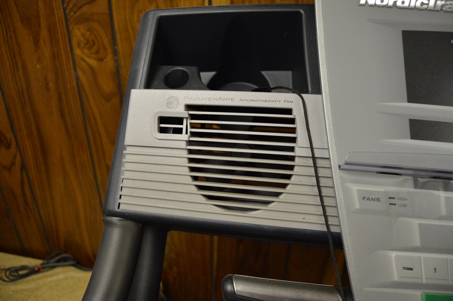 Nordictrack Tredmill C2000