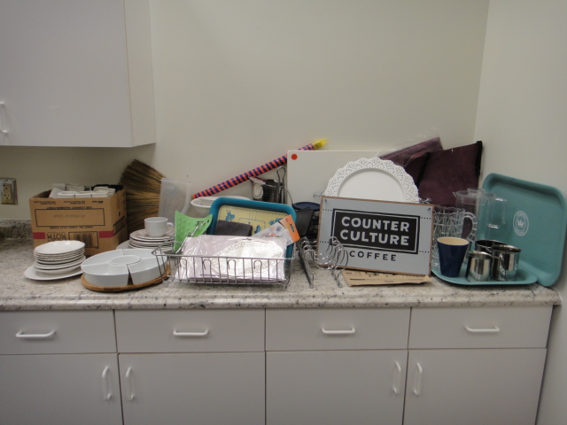 Collection of Kitchen Items