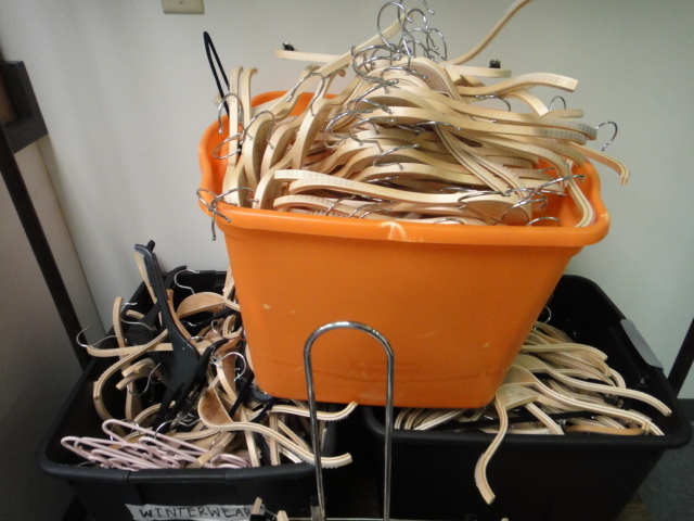 Rolling Cloths Rack Plus Wooden Hangers