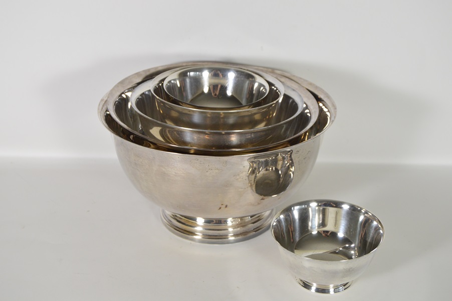 Set of Six Paul Revere Silver Plate Bowls