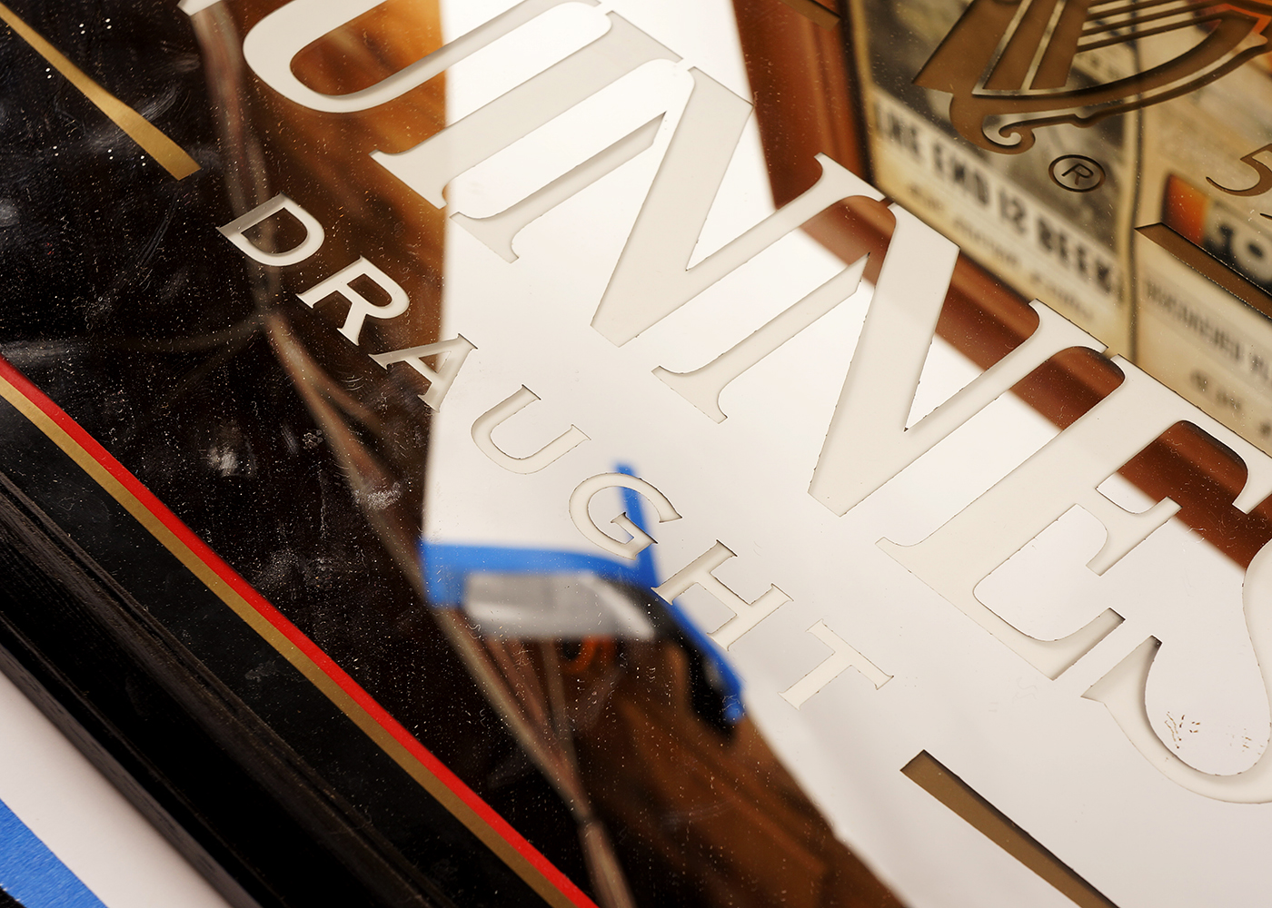 Advertisement Bar Mirrors