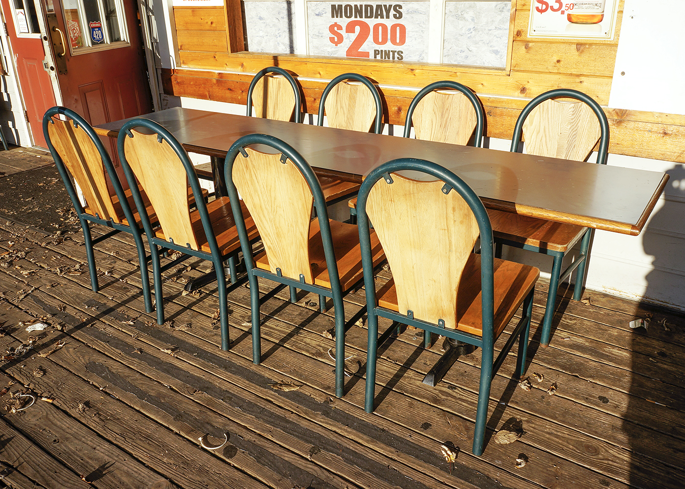 Oak Accent Dining Set