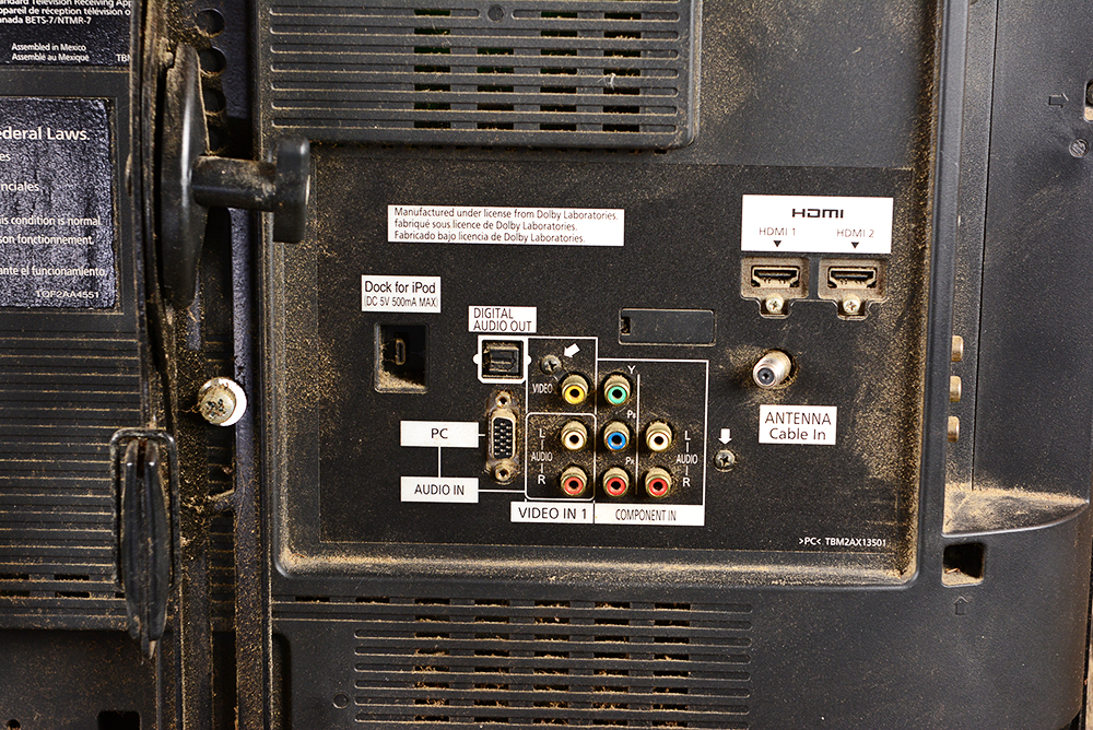 Panasonic 32" 720p LCD Television