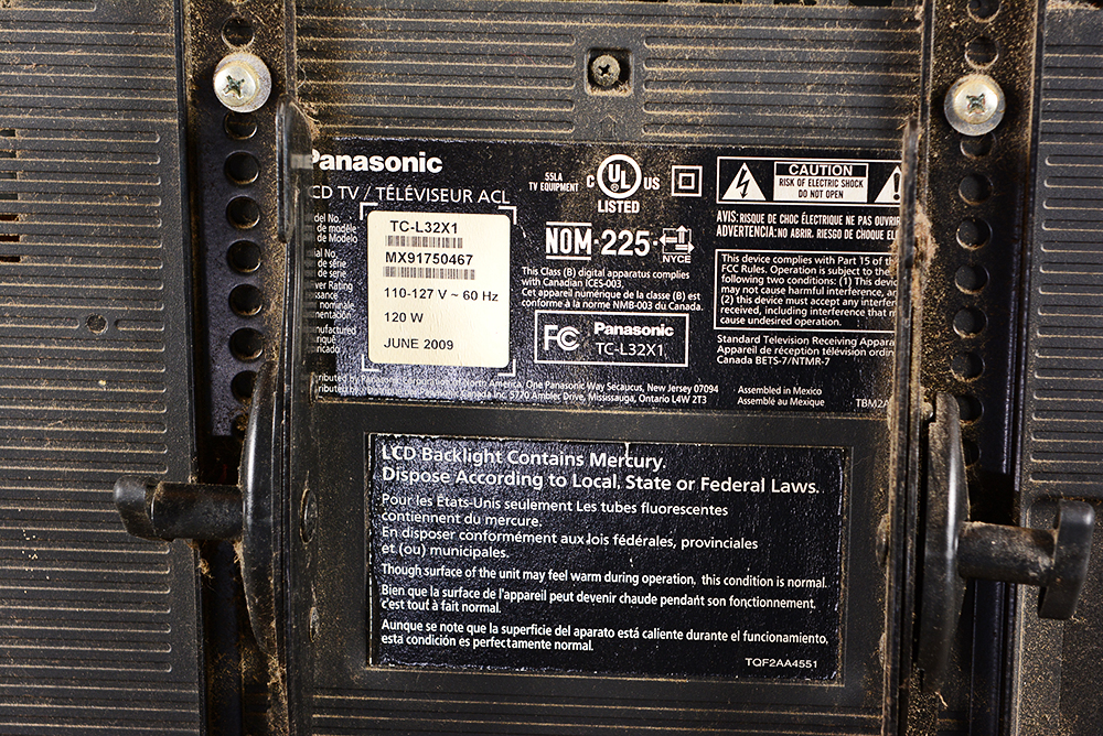 Panasonic 32" 720p LCD Television