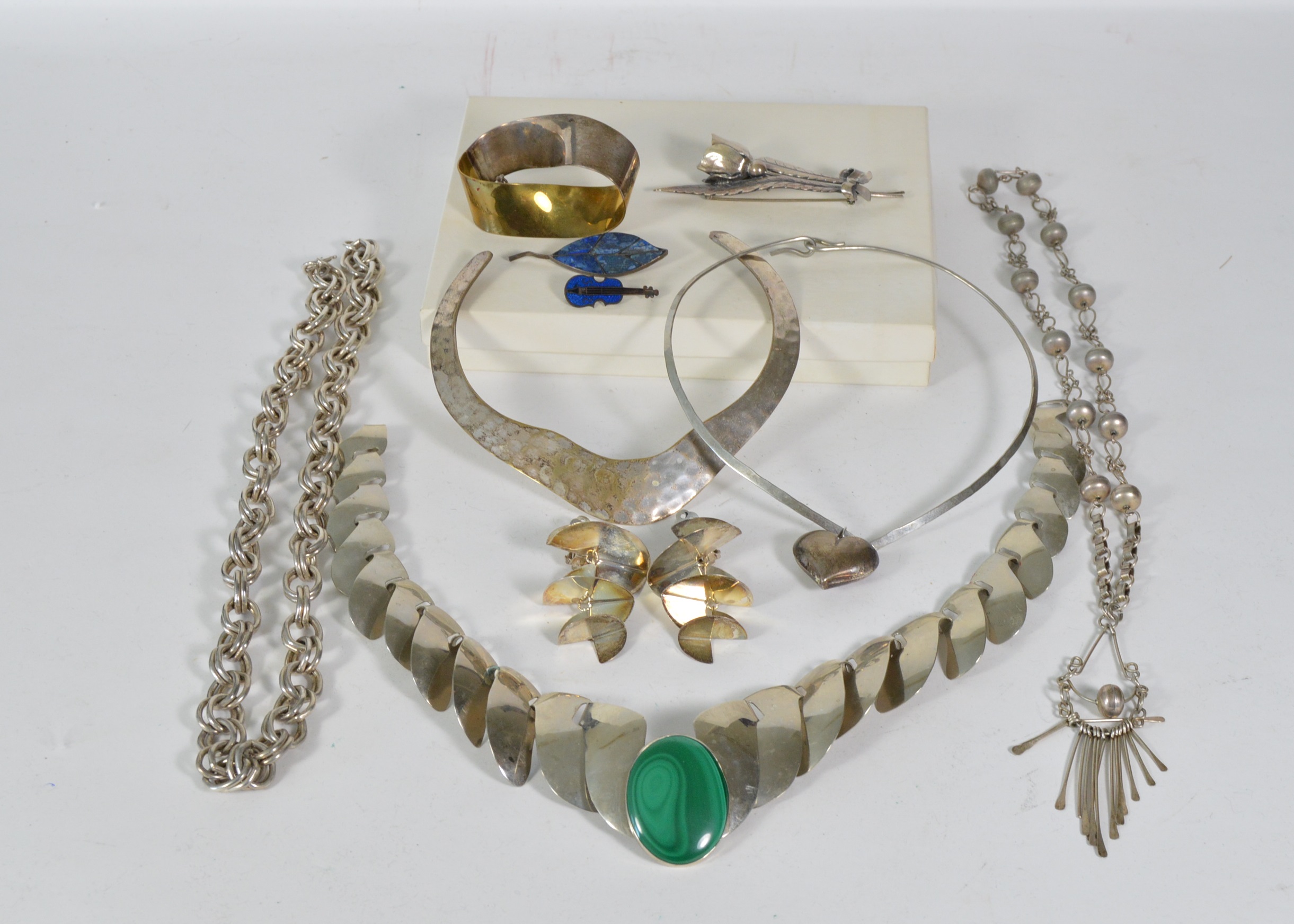 Assortment of Vintage Sterling Silver Jewelry