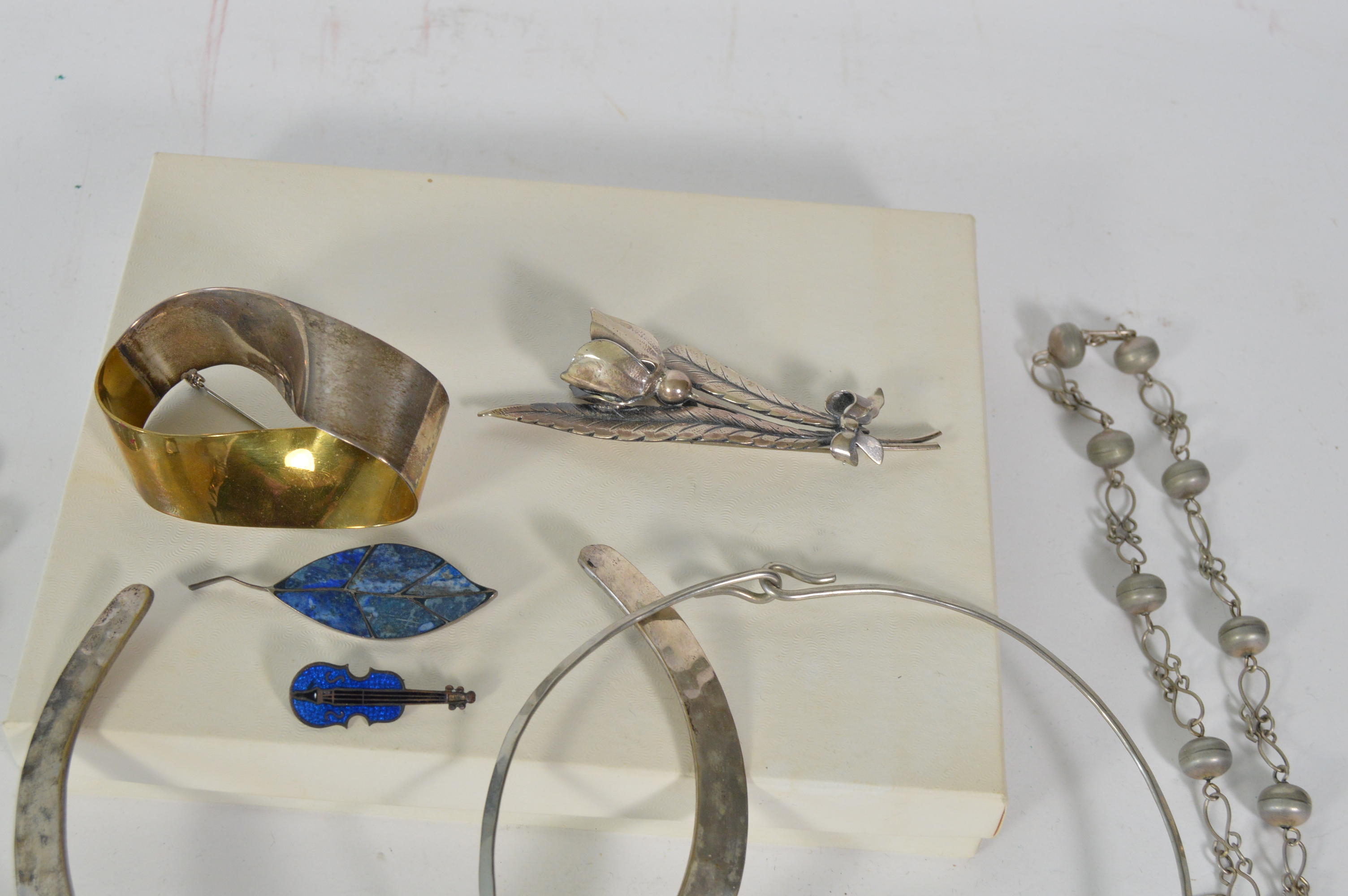 Assortment of Vintage Sterling Silver Jewelry