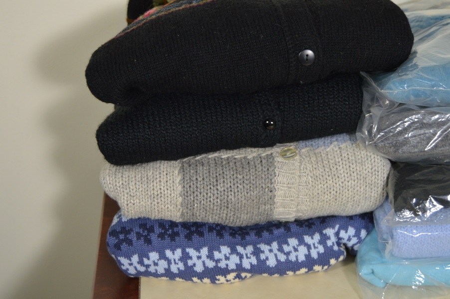 Assortment of Ladies XL Sweaters