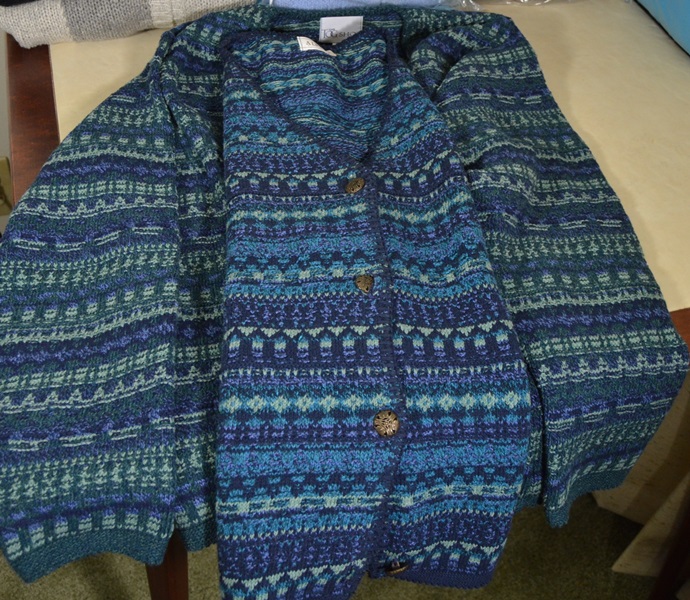 Assortment of Ladies XL Sweaters