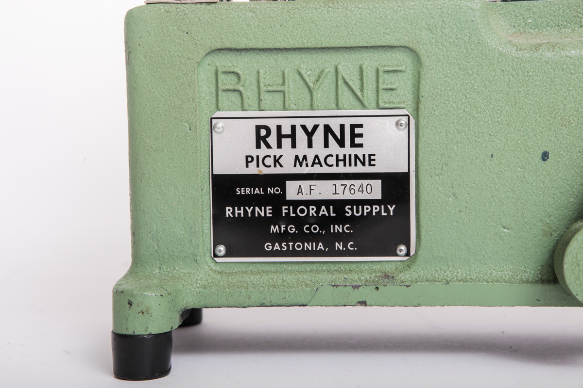 Vintage Rhyme Pick Machine
