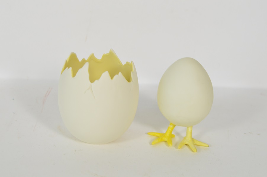 Assortment of Decorative Items