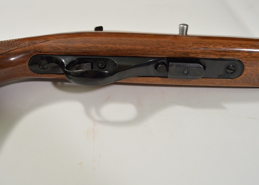 Weatherby Model Mark XXII, .22LR Semi Auto Rifle.