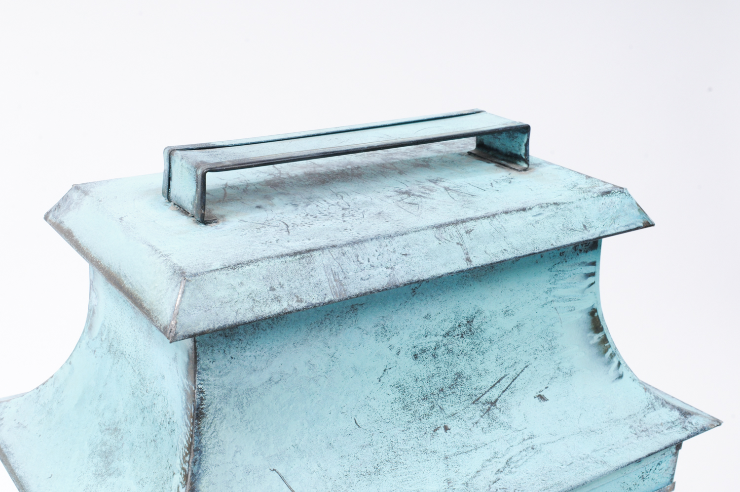 Electric Outdoor Lamp