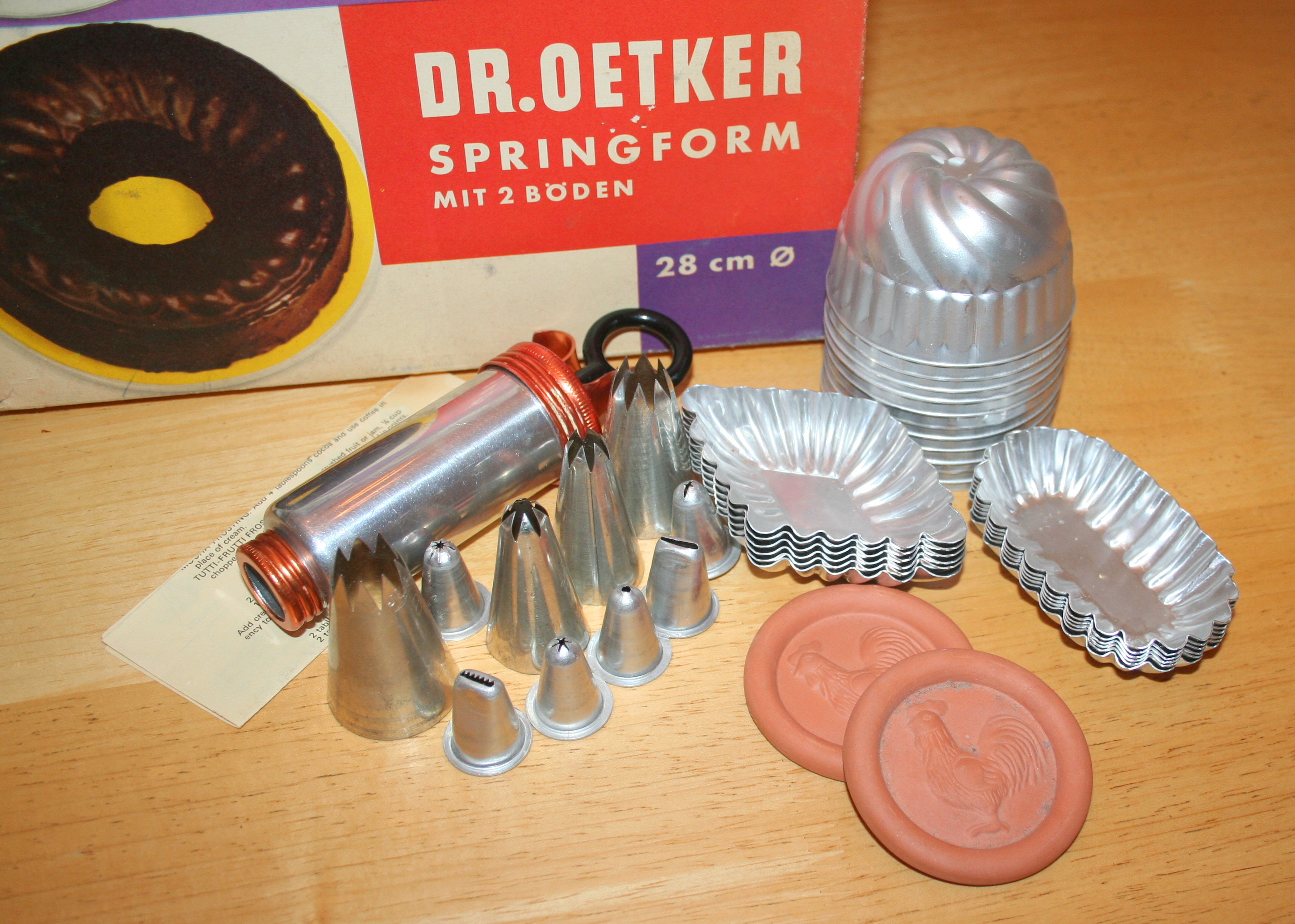 Vintage Baking Items