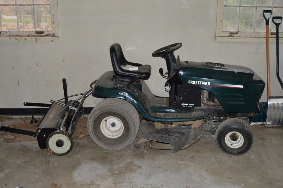 Craftsman Tractor With 16.5 Kohler Pro OHV Engine