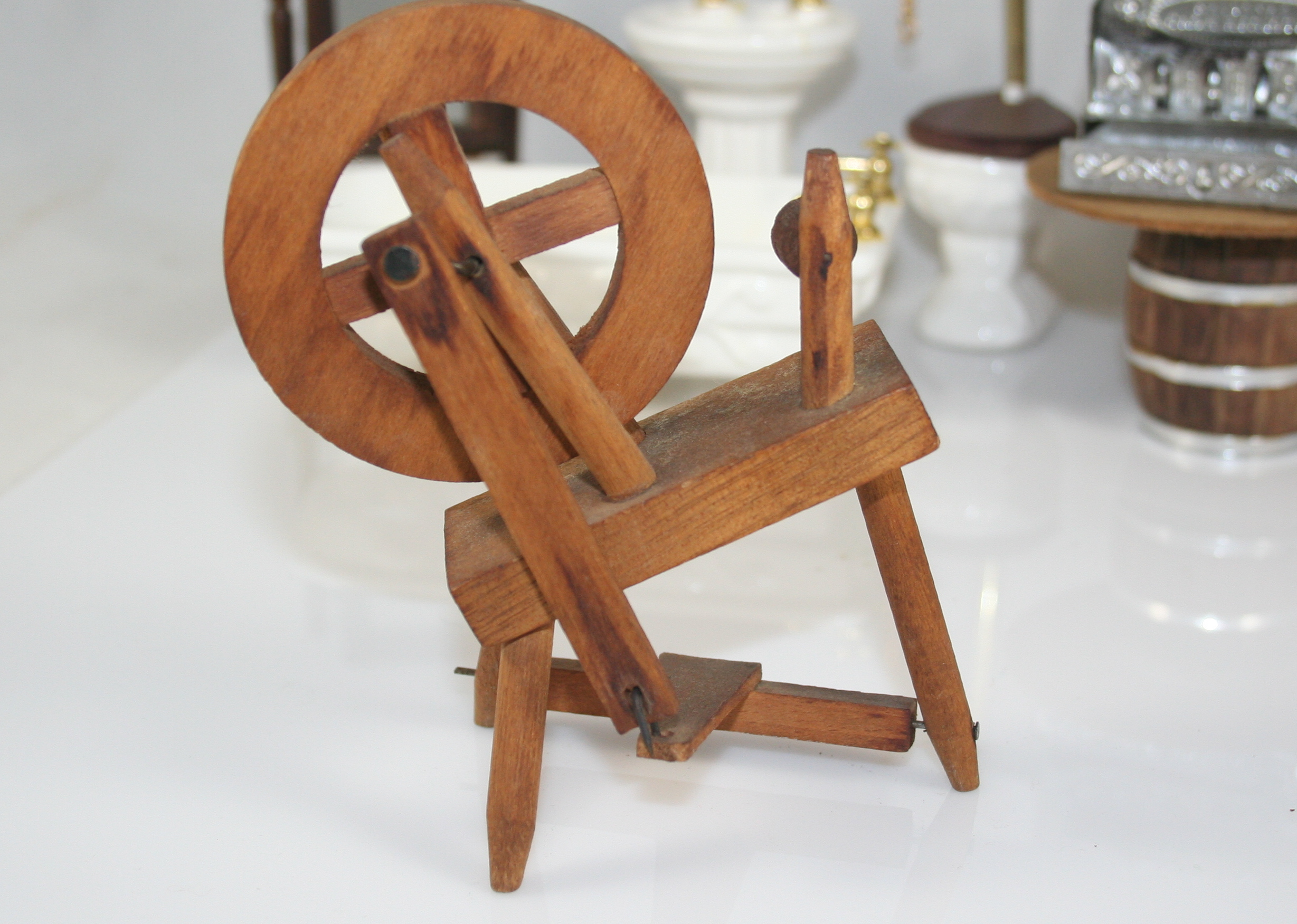 Assorted Antique and Vintage Dollhouse Miniatures