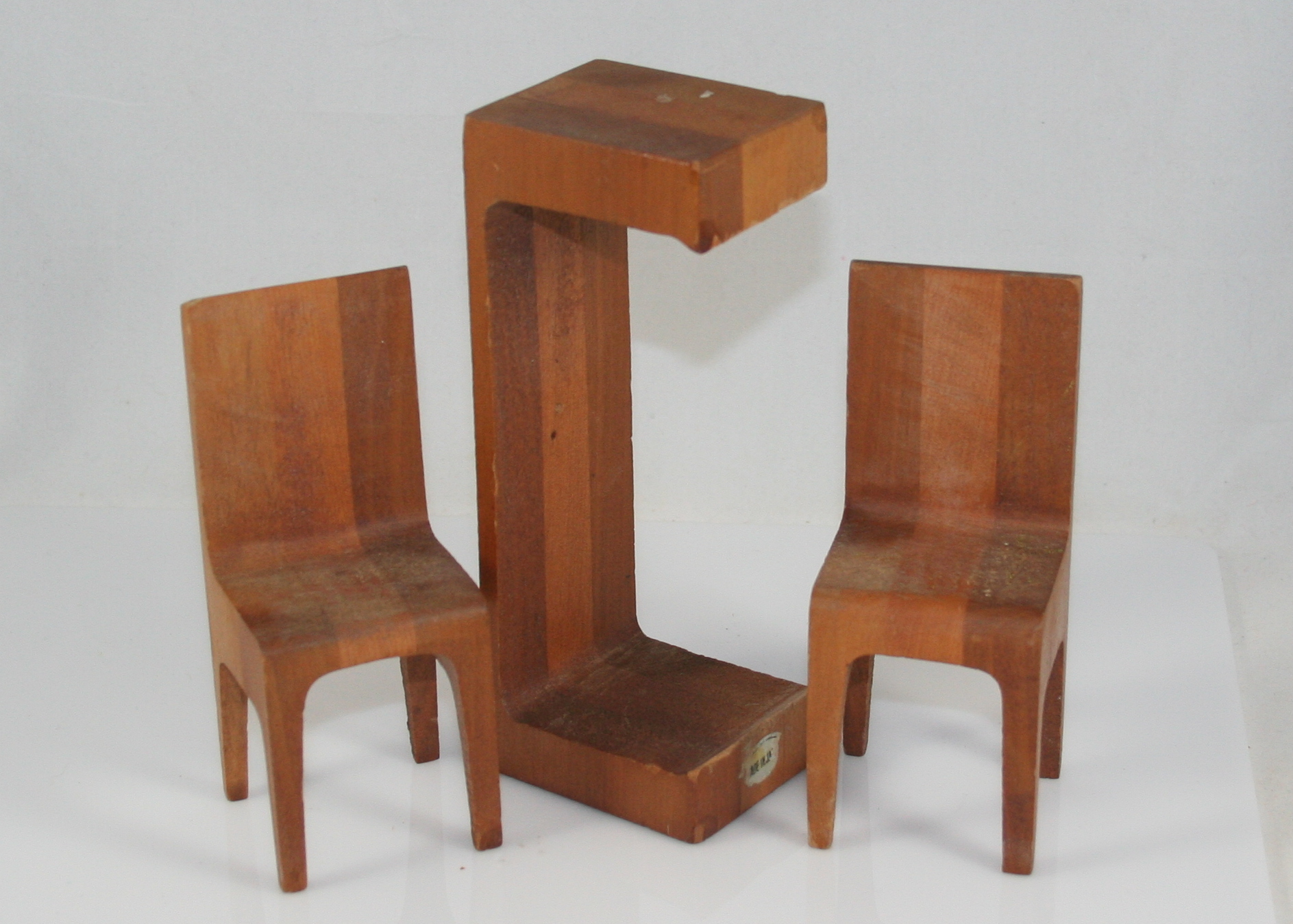 Assorted Antique and Vintage Dollhouse Miniatures