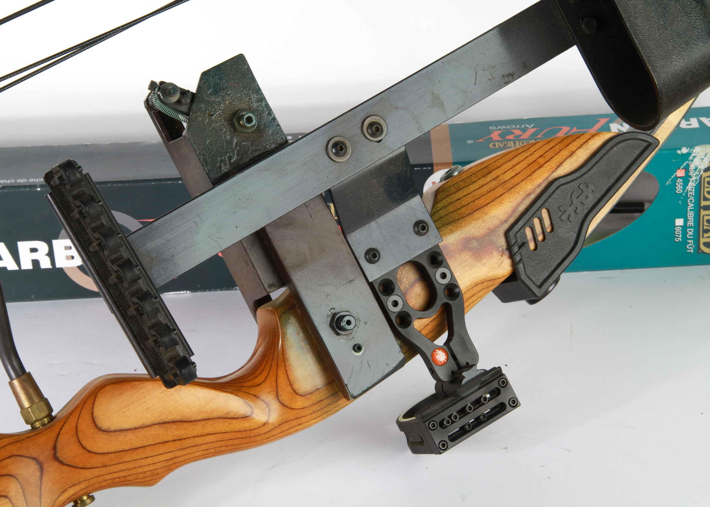 PSE Excalibur II Bow and RedHead Arrows