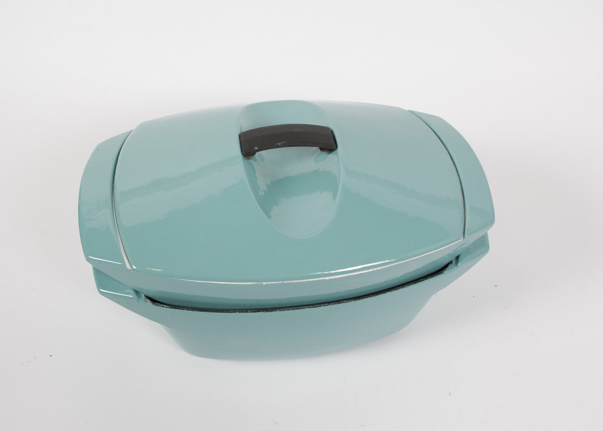 Four Piece Vintage Raymond Loewy Le Creuset Coquelle Dutch Oven