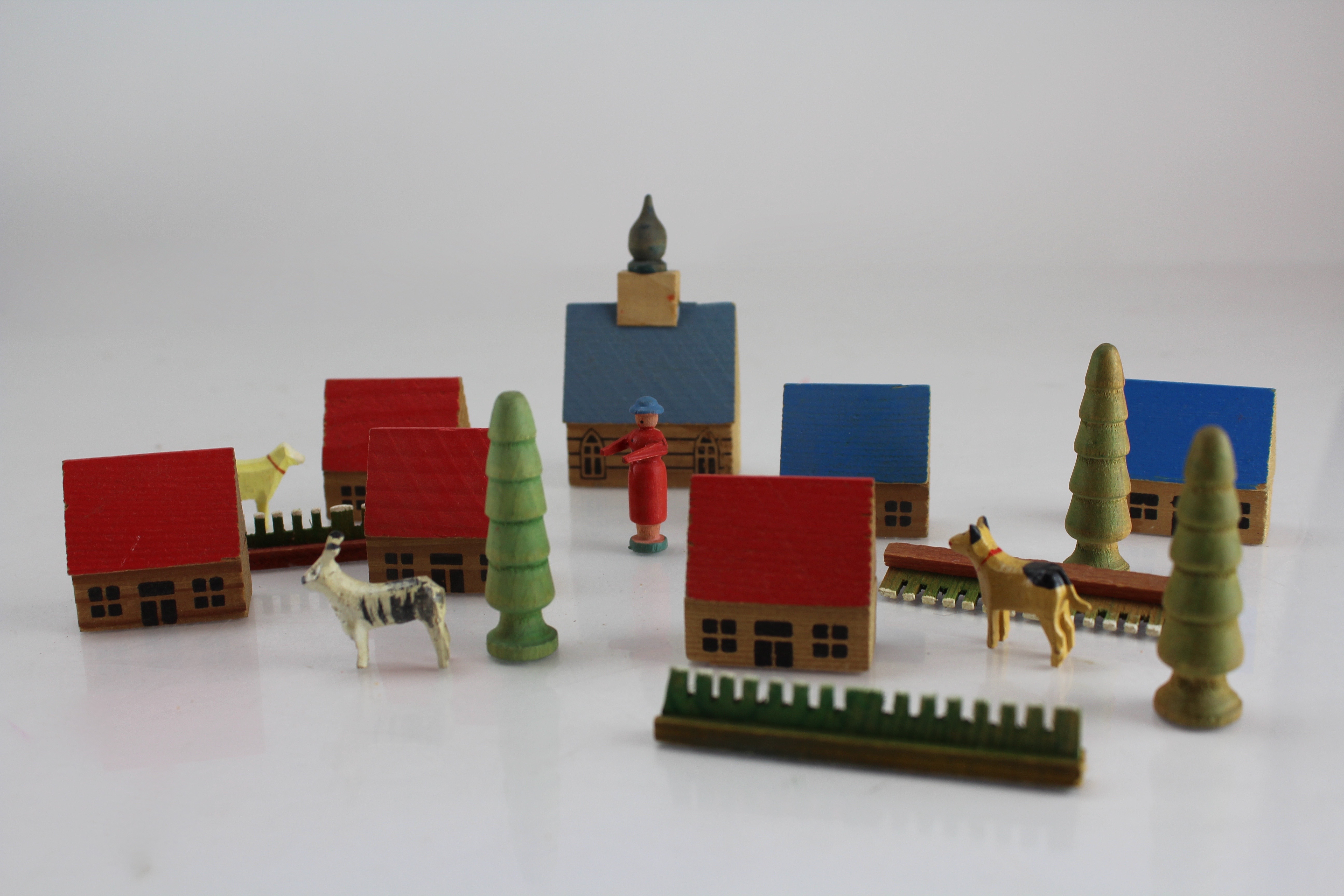 Assortment of Vintage Glass, Ceramics and Toy Items