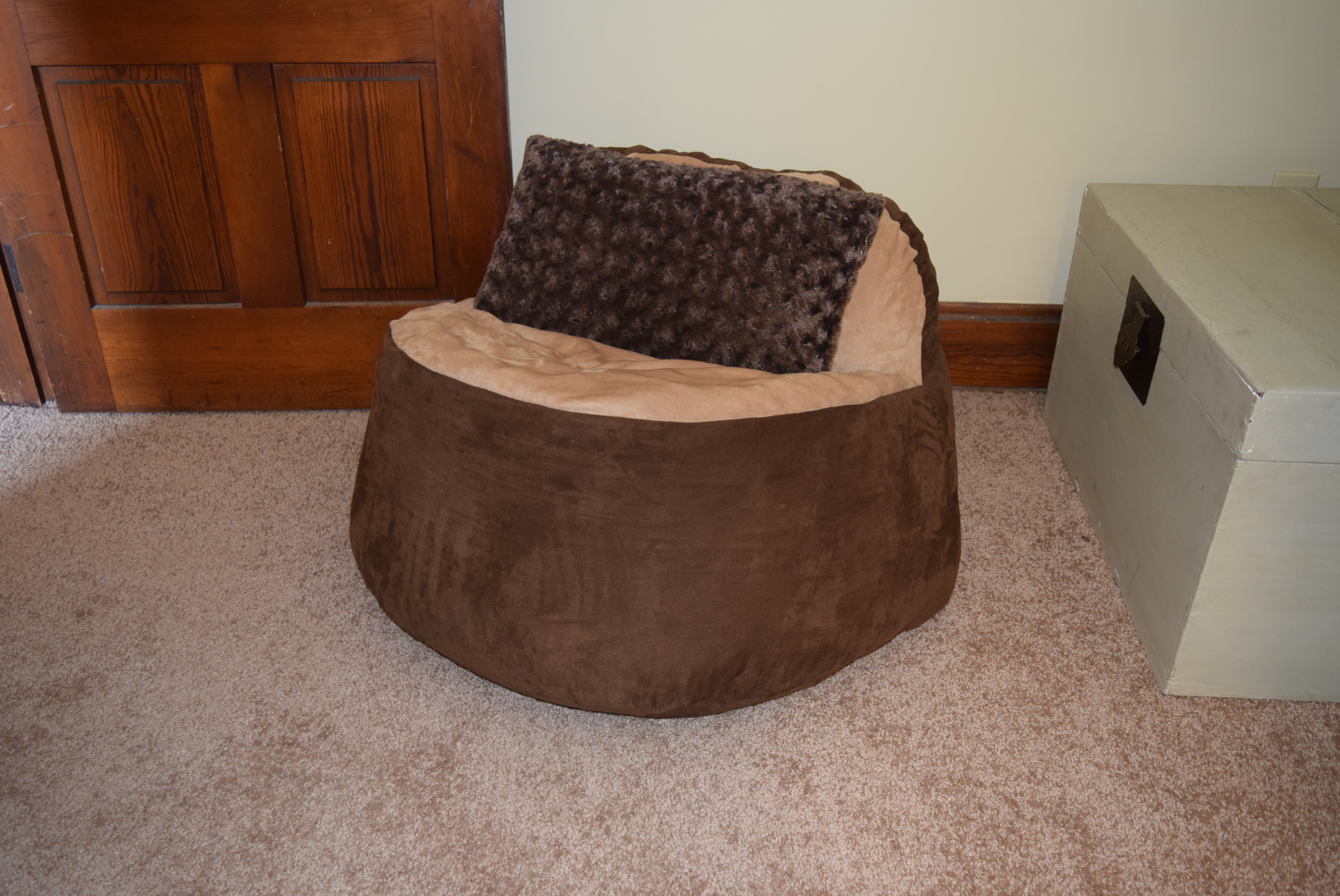 Comfy Brown FUF Foam Chair