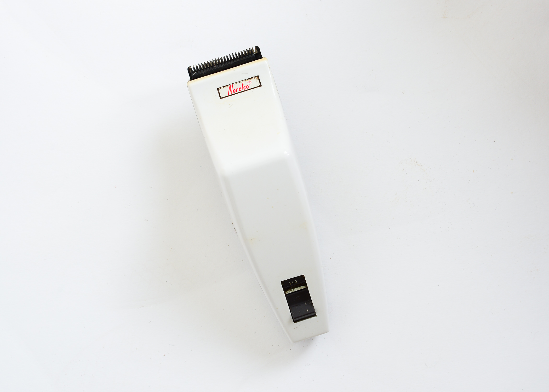 Vintage Norelco Home Barber Shop